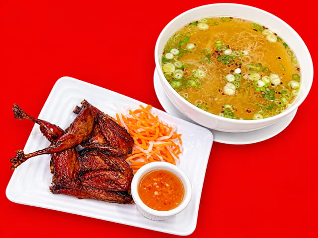 Roast Quail Noodle.